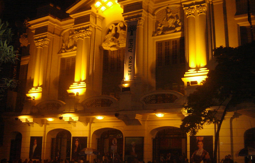 Teatro Abril na estreia de O Fantasma da Ópera